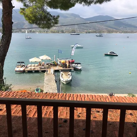 Holiday home Sea-side 3 Bedroom- House Poros Town