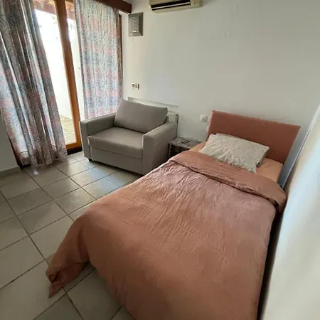 Sea-side 3 Bedroom- House *